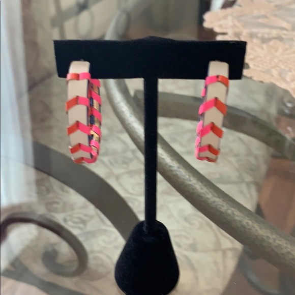 Jewelry Set - Picture 2 of 8